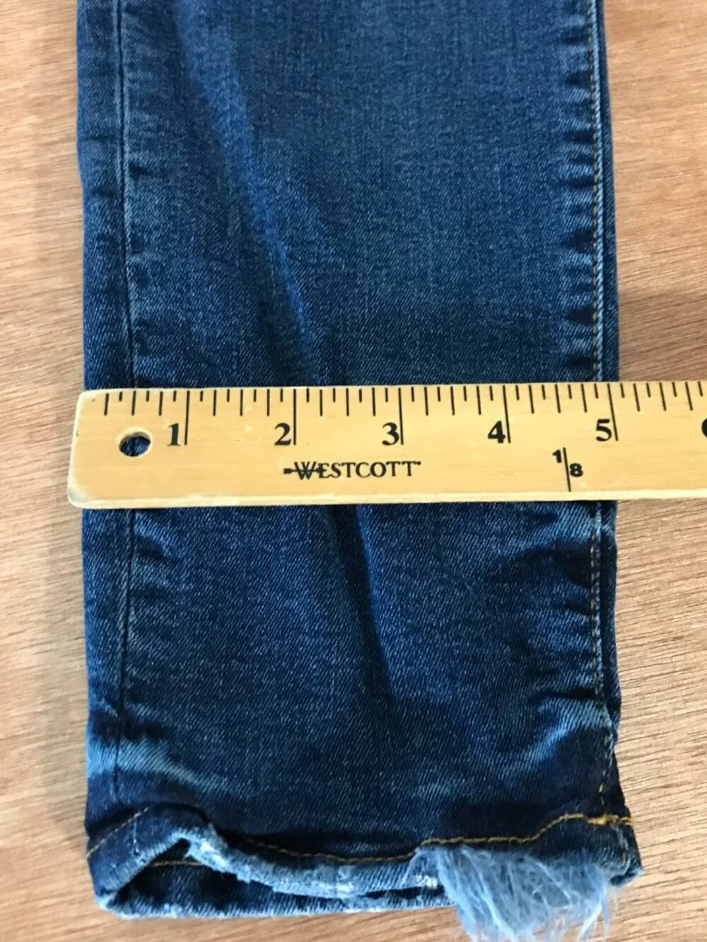 Good American Skinny Jeans Women 12/31 Blue Mid Rise Distressed Dark Wash 18993 - Picture 6 of 11